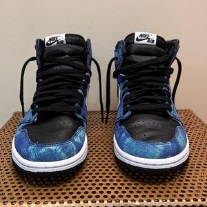 Women’s Air Jordan 1 Retro High “Tie-Dye”